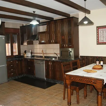 Arroal Country house *