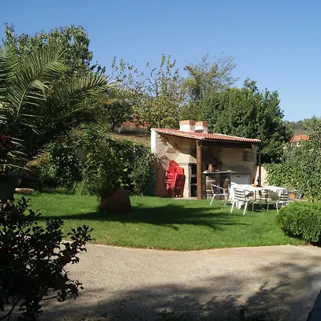 Country house Arroal